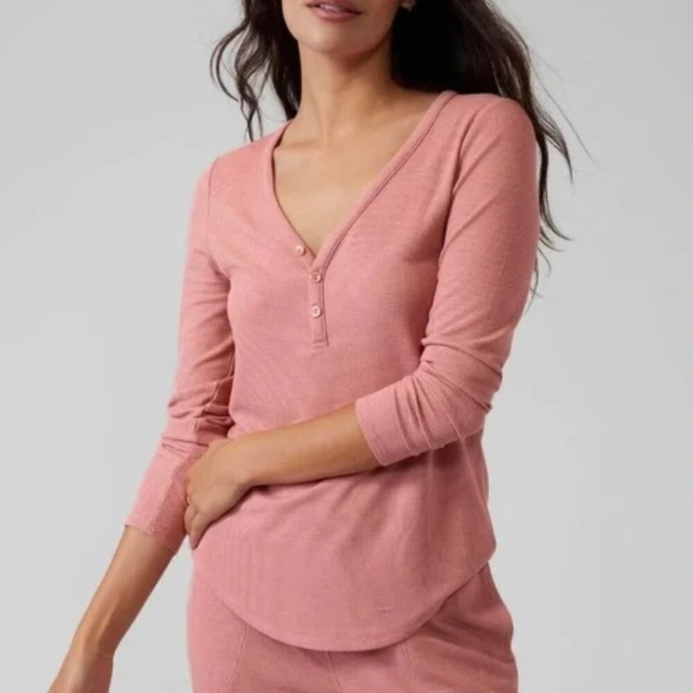 Athleta Wind Down Sleep Top Palermo Pink